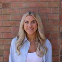 Julia McCarthy photo